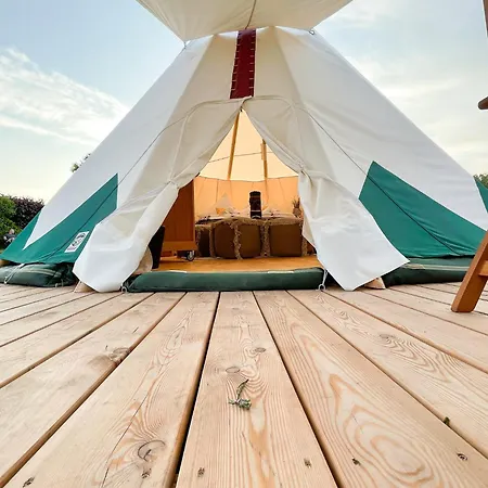 Tipi Yakima Belau